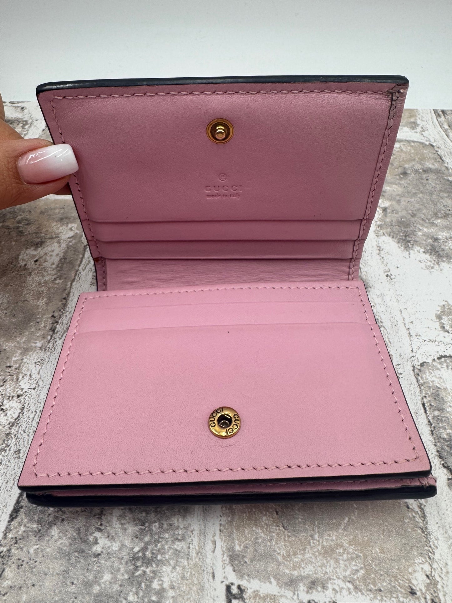 Gucci GG Supreme Monogram Strawberry Card Case