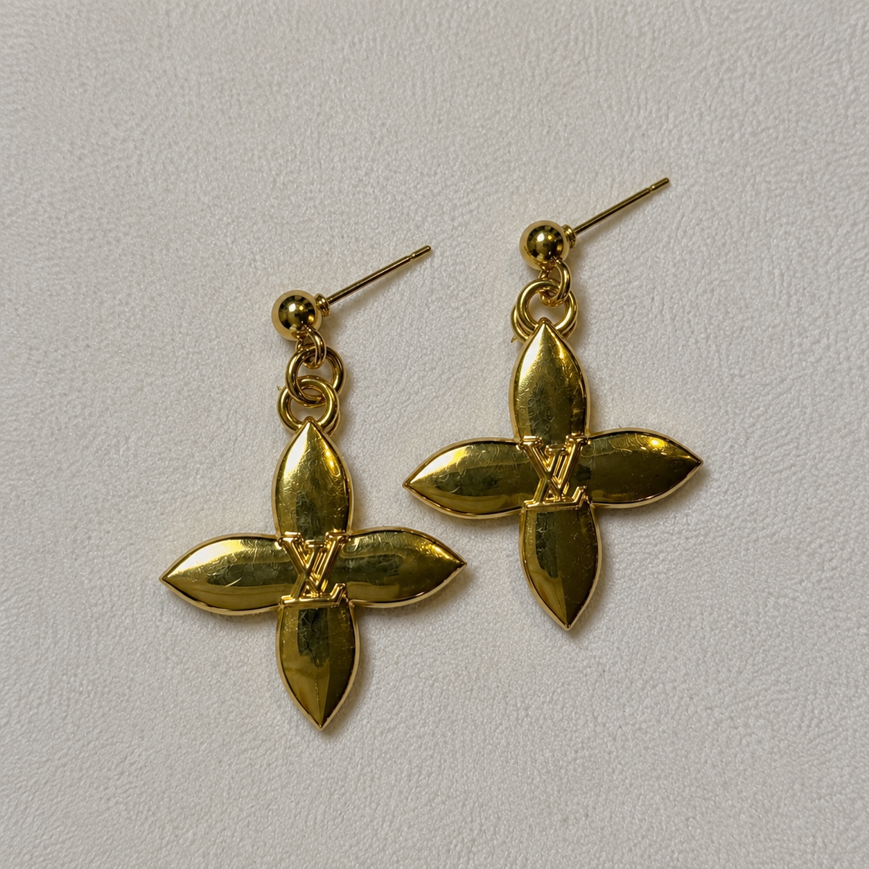 D18 - Upcycled Gold Blossom Earrings