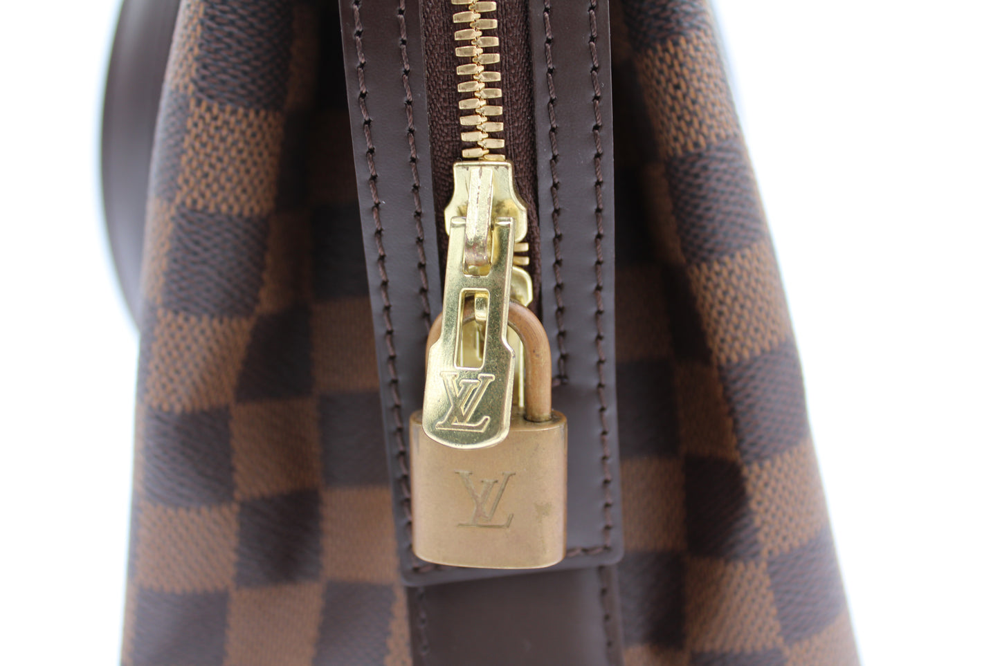 Pre-owned Louis Vuitton Damier Ebene Chelsea Tote Bag