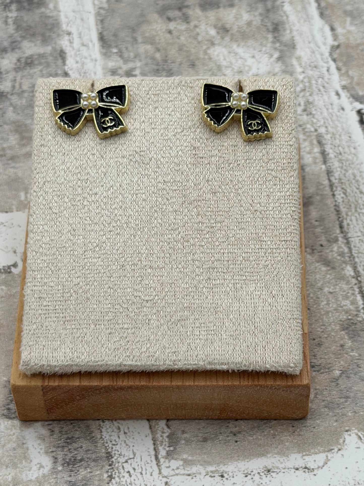 A20 - Upcycled CC Soldered Gold Bow Earrings
