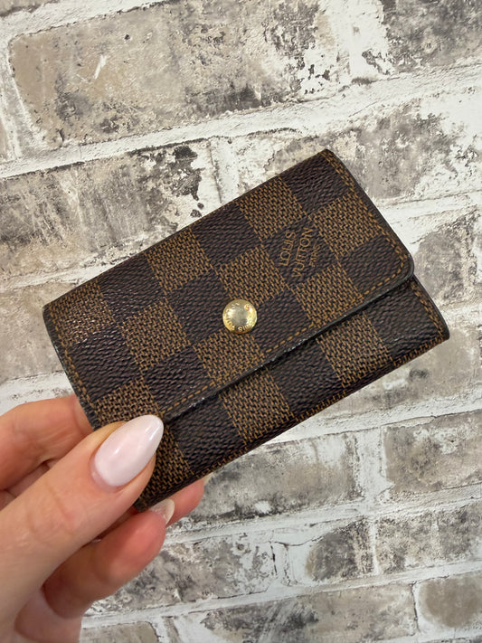 Preloved Ebene 6 Key Holder